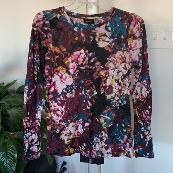 Who What Wear Floral Linen Blend fitted stretchy Top/Shirt Sz XS - Picture 1 of 6